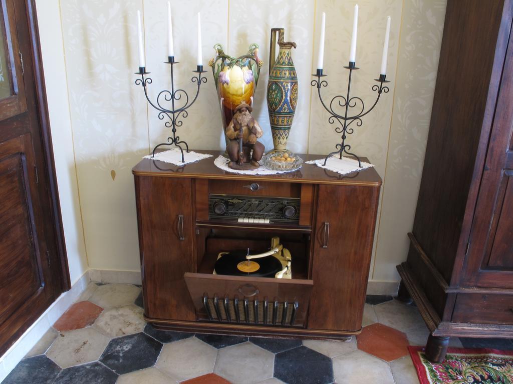 Palazzo Diamante Hotel Calascio Bagian luar foto