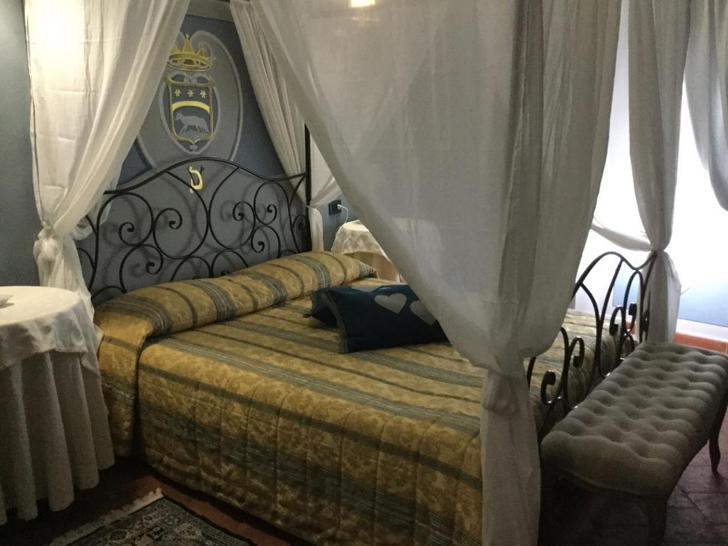 Palazzo Diamante Hotel Calascio Bagian luar foto